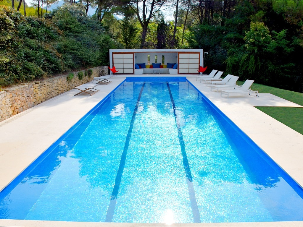 Construction d'une piscine monobloc exemple réalisation