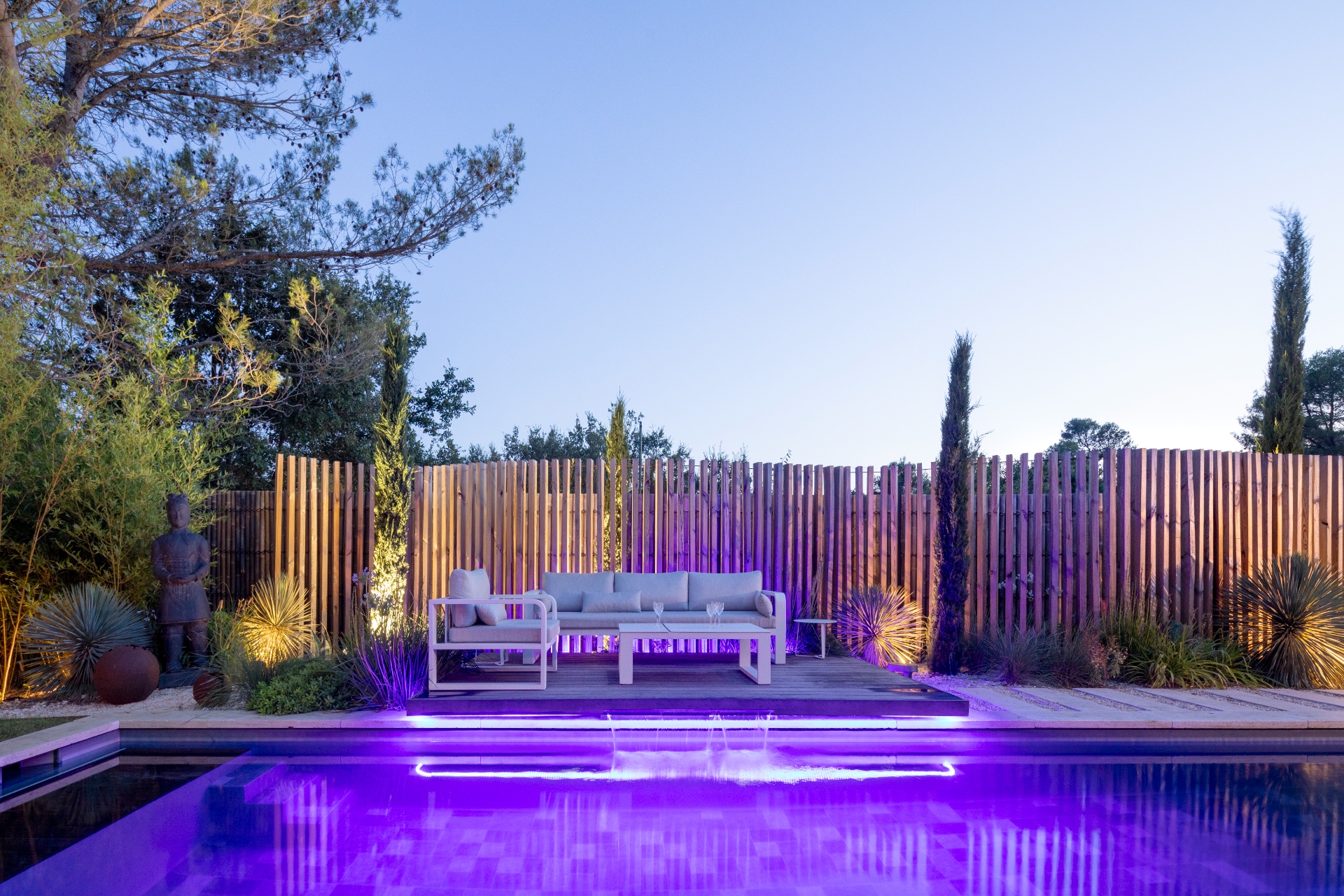 Eclairage nocturne piscine