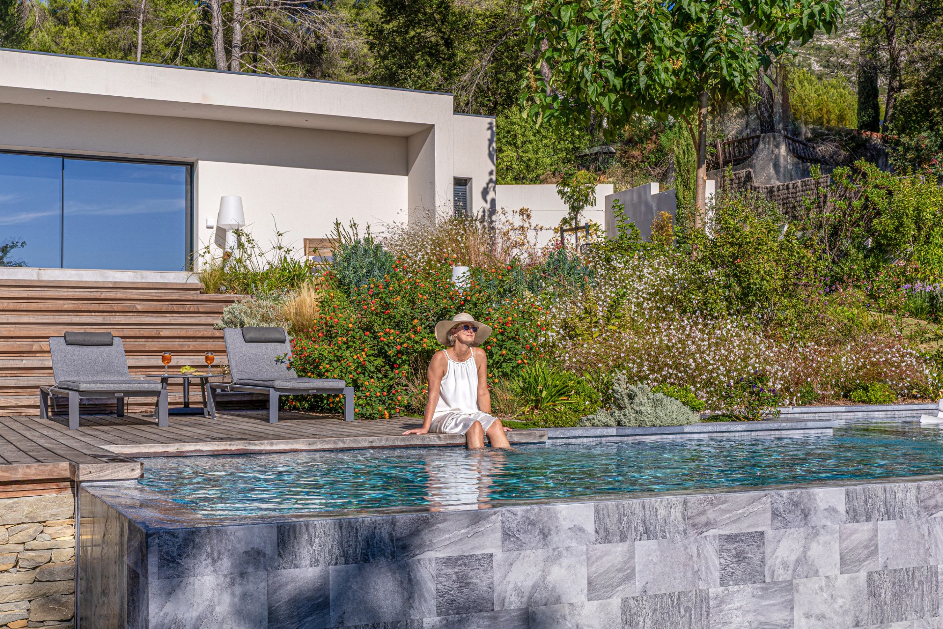 piscine débordement